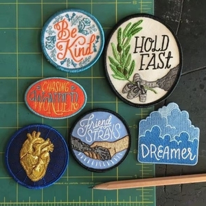 Patch brodé Blue Cloud <span class=keywords><strong>Dreamer</strong></span>, patch appliqué à slogan en écriture cursive sur le thème du ciel pour veste, sac à dos, style décontracté, bohème, streetwear - Product Image 3