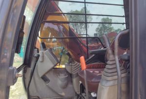 HITACHI รถขุดมือสองเครื่องขุด ZX70 7ตันรถขุดตีนตะขาบมือสอง - Product Image 6