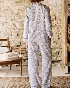Vente en gros de pyjamas en coton 100% à manches longues, ensemble luxueux, romantique, vintage, vêtements de nuit, vêtements de détente pour femmes, vêtements doux pour le printemps et l'hiver - Product Image 4