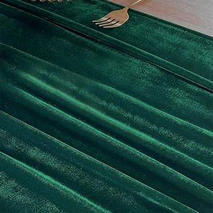 <span class=keywords><strong>Chemin</strong></span> <span class=keywords><strong>de</strong></span> <span class=keywords><strong>Table</strong></span> tissé épais <span class=keywords><strong>vert</strong></span> <span class=keywords><strong>velours</strong></span> <span class=keywords><strong>de</strong></span> luxe moderne pour les banquets, les mariages et les hôtels - Product Image 3