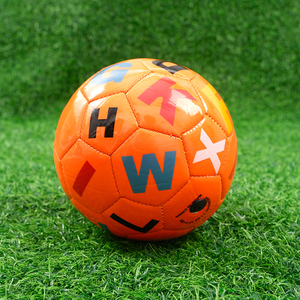 尺寸2儿童聚氯乙烯足球足球儿童15厘米字母教育足球欢迎定制机器缝制玩具球 - Product Image 6