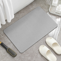Hochwertiger Diatom Absorbent Bad teppich im Großhandel Gestreifte rechteckige Tür Boden matte Wasser absorbieren der Designer-Teppich für Badezimmer
