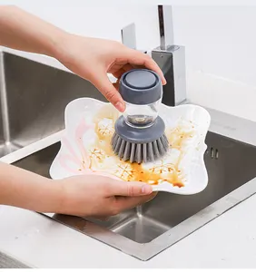 Gadgets de cuisine innovants 2-en-1 brosse à casserole grise cuisine vaisselle détergent brosse de nettoyage outil avec base