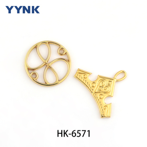 Nhà Máy Bán buôn tùy chỉnh quần áo logo riêng thương hiệu Kim Loại nhãn OEM khắc thiết kế hợp kim kẽm nhãn may cho quần Jeans Túi - Product Image 5