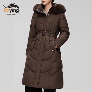 Veste en duvet coupe ajustée à la taille avec col en fourrure mi-long pour garçons et femmes remplie de duvet de canard blanc ODM / OEM - Product Image 1