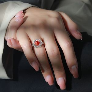 Anillos de bodas แหวนเพชรเพทายรูปดอกกุหลาบประกายวิบวับสำหรับงานเลี้ยงวันครบรอบแต่งงาน - Product Image 4