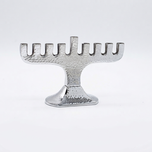 Bougeoir Menorah martelé à la main nickelé pour décoration de pièce maîtresse de table Restaurant Table faite à la main décorée - Product Image 1