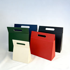 AOPA Triangle PR Box | Magnetic Foldable Folders with UV Coating | Portable <b>Packaging</b> for Product Launch | Fast Delivery - Product Image 4