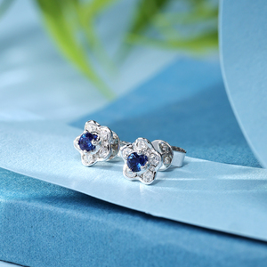 Pendientes de Botón de Oro Blanco Sólido de 18K Hechos a Mano con Zafiro y Perla de Agua Dulce, Elegantes, con Forma de Flor, Regalo para Fiestas, Uso Diario para Mujer - Product Image 5