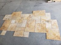 SHIHUI gros chinois Henan Beige carrelage en travertin naturel poli intérieur extérieur utilisation-coupe à la taille pierre carrelage de conception graphique