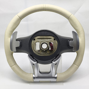 Volante in Pelle Multifunzione di Lusso Resistente all'Usura con Pulsanti di Controllo per <span class=keywords><strong>Mercedes</strong></span> <span class=keywords><strong>Serie</strong></span> A B <span class=keywords><strong>C</strong></span> E S G V, CLS, GLC, GLE, GLS, GLA - Product Image 3