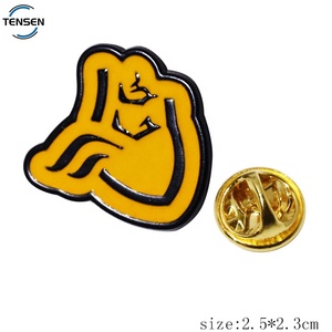 Khuyến mãi may mặc kim loại Pin huy hiệu sản xuất tùy chỉnh dập nổi logo nhãn pins quần áo kim loại cứng men thẻ với an toàn pins - Product Image 2