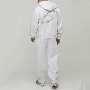 Ensemble de survêtement deux pièces pour homme, personnalisable, uni, avec sweat à capuche zippé et pantalon de survêtement coupe droite, couleur Heather clair - Product Image 2