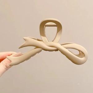 กิ๊บหนีบผมรูปโบว์ขนาดใหญ่12ซม. ดีไซน์ใหม่ทำจากอะคริลิคสำหรับผู้หญิงรูปทรงโบว์ฝรั่งเศสสีน้ำตาลเข้มอุปกรณ์ตกแต่งผม - Product Image 3