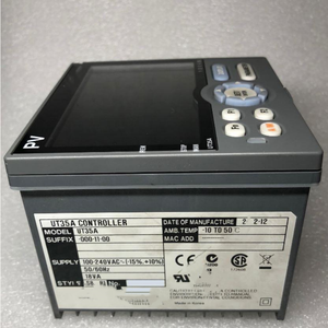 Brand New Digital Indicating <b>Controller</b> UT35A-000-11-00 - Product Image 2