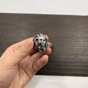 Bijoux pour hommes en acier inoxydable Medusa <span class=keywords><strong>Queen</strong></span> Fashion Ring Punk Snake Biker Ring Hip Hop Jewelry Bijoux pour hommes et femmes - Product Image 2