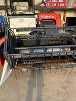 Moissonneuse-batteuse automatique compacte à alimentation complète avec boîte de vitesses, haute productivité, battage propre et faible perte de grain
