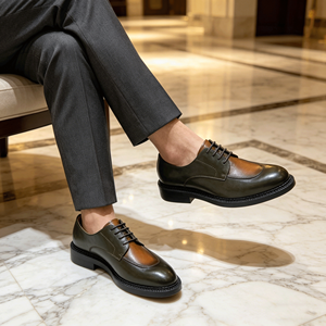 Chaussures Derby en cuir vert olive vintage de luxe pour hommes, chaussures habillées à lacets à semelle épaisse et finition bruni, chaussures décontractées à bout amande - Product Image 5