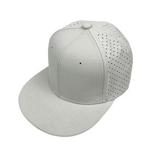 Casquette Snapback 6 Panneaux Personnalisée avec Logo Brodé, Perforations Découpées au Laser, Imperméable, Style Hip Hop, pour Sports de Plein Air - Product Image 4