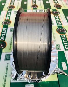 Alambre Tubular <span class=keywords><strong>E71T</strong></span> <span class=keywords><strong>E71T</strong></span> <span class=keywords><strong>GS</strong></span> <span class=keywords><strong>E71T</strong></span> 1C <span class=keywords><strong>E71T</strong></span> 11 Alambre de Soldadura Nucleo Fundente Alambre de Soldadura con Núcleo de Flujo sin Gas para Soldadura - Product Image 3