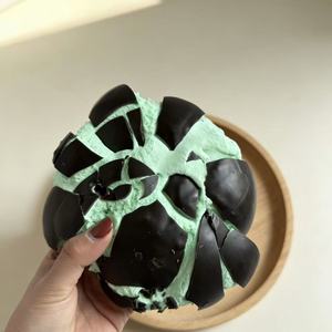 Pelota Antiestrés de Chocolate Crujiente Extra Grande de 10 cm, Juguete de TPR con Textura de Cera, Pelota Antiestrés Hecha a Mano, Juguetes Sensoriales Suaves - Product Image 3