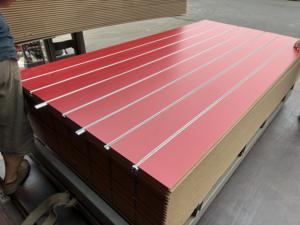 15 18mm Epaisseur 4 8 ft Face en mélamine 7 5 fentes Mdf Board Store Décoration murale Slatwall Display Mdf - Product Image 6