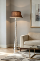Lampadaire moderne de luxe en métal argenté en spirale avec abat-jour en tissu marron foncé pour salon, chambre à coucher, hôtel, projet d'éclairage personnalisé