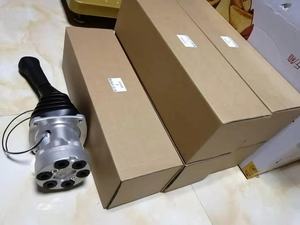 E330B E330C <span class=keywords><strong>E320B</strong></span> E320C pengendali jarak jauh Joystick Assy penggali - Product Image 3