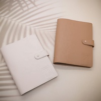 Carnet à anneaux A5 en cuir PU avec logo personnalisé, organiseur de bureau professionnel avec emplacements pour cartes et porte-stylo