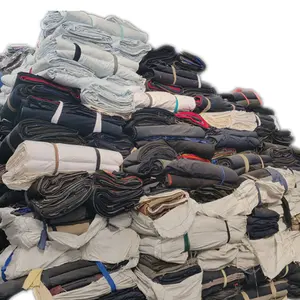 Lager überschuss gewebte Textil Baumwolle Schnitt Stück Baumwolle Twill Stoff Export Indien für Kleidungs stück kg Preis 250gsm