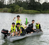 Bateau de pêche pliable en PE et aluminium de haute qualité, durable, portable, monté sur un SUV, mini-bateau pliable avec moteur pour la pêche