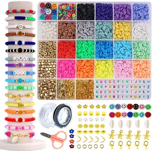 Forniture ciondoli artigianato artistico Set regali per ragazze ragazzi bambini dai 4 ai 12 anni bracciale perline che fanno argilla perline lettera Bead Kit fai da te