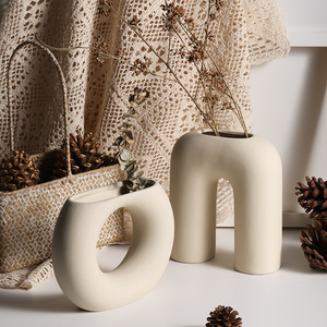 Vaso in Ceramica Semplice Stile Europeo, Contenitore Moderno per Composizioni Floreali, Decorazione Casa e Regalo - Product Image 4