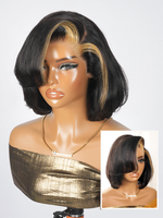Perruque Blonde Miel à Rayures Contrastées 13x5 HD Lace Frontal Courte Ondulée Pré-Plumée Pré-Coupée Sans Colle Prête à Porter pour Femmes Noires
