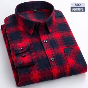 Chemise en coton brossé à carreaux pour homme, collection Printemps 2023, chemise décontractée à manches longues avec poches boutonnées, effet délavé - Product Image 5