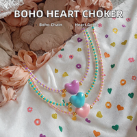 Collier ras du cou bohème en cuivre perlé avec pendentifs cœurs pastel, chaîne color block rose, violet et bleu, pour enfants, femmes et adolescentes