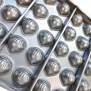 Customize Hot Sale Food Grade New Design Muffin Pan Imported Non-Stick Mini Chestnut Shape Baking Tray <strong>Cake</strong> Mold Manufacturer - Product Image 6