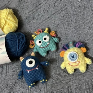 Nuevo Diseño 2026: Llavero de Monstruo Pequeño de Ganchillo, Muñeco de Animal Creativo de Ganchillo para Regalos, Llavero Colgante de Ganchillo con <span class=keywords><strong>Ojos</strong></span> Grandes - Product Image 4