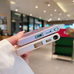 Nueva <span class=keywords><strong>funda</strong></span> de teléfono móvil de PC dura chapada a la moda <span class=keywords><strong>para</strong></span> <span class=keywords><strong>Samsung</strong></span> <span class=keywords><strong>Galaxy</strong></span> S24 S23 S22 <span class=keywords><strong>S21</strong></span> <span class=keywords><strong>Ultra</strong></span> Plus FE - Product Image 4