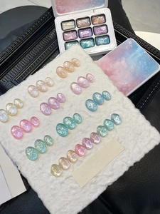 Ensemble de vernis à ongles en gel Edelweiss 9 couleurs 2,5 g et ensemble de vernis à ongles en gel pailleté, adapté pour le salon et la création d'art d'ongles DIY à domicile. - Product Image 1