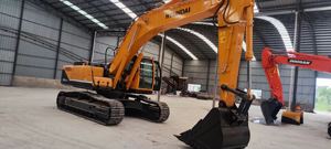 Excavadora de orugas pesada Hyundai 2021 de 30 toneladas usada, modelo, excavadora hidráulica sobre orugas con motor y caja de cambios - Product Image 2