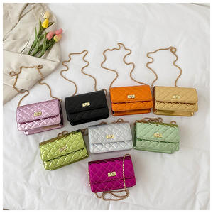 Juego de pendientes de goma para dama, pulsera de cuero sintético de alta calidad, color negro - Product Image 1