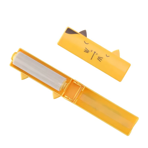 <span class=keywords><strong>Rodillo</strong></span> <span class=keywords><strong>Quitapelusas</strong></span> de Plástico Reutilizable, Plegable y Lavable A3519, Tamaño Pequeño para Mascotas, Eliminación de Pelo Adhesivo - Product Image 1