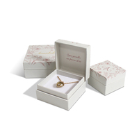 Scatola di gioielli di carta con Logo personalizzato di lusso all'ingrosso pieghevole spugna fodera accessori collane orecchini anelli a conchiglia scatola