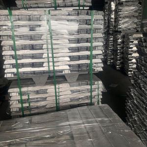 Pure Aluminum <b>Ingot</b> 99.7% - Excellent Material for Precision Manufacturing and High Purity Demands - Product Image 1