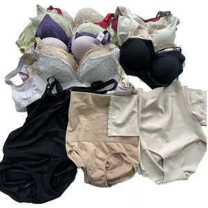 Venta al por mayor de ropa usada, ropa interior de mujer, sujetador de <span class=keywords><strong>segunda</strong></span> <span class=keywords><strong>mano</strong></span>, <span class=keywords><strong>bragas</strong></span>, faja mixta para hombres y niños, pacas de ropa de <span class=keywords><strong>segunda</strong></span> <span class=keywords><strong>mano</strong></span> - Product Image 4