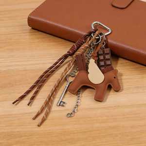 Nuevo Colgante de Poni Flocado Hecho a Mano 2026, Accesorio de Moda Versátil para Bolsos, Llavero Decorativo, Adorno de Cuerda para Bolsos, para Mujer y Niña - Product Image 2