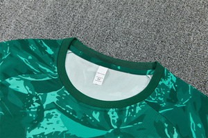 ชุดฟุตบอลฤดูร้อน 26/27 มาดริด ชุดฝึกซ้อมแขนสั้น ชุดแข่งฟุตบอลยุโรป ผ้าโพลีเอสเตอร์ระบายอากาศได้ดี - Product Image 4