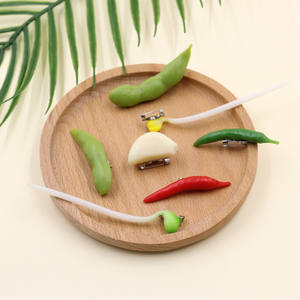 売れ筋学生クリエイティブバースデーギフトバッグアクセサリー楽しい風変わりなPVCシミュレーション食品野菜ブローチに私の娘 - Product Image 2