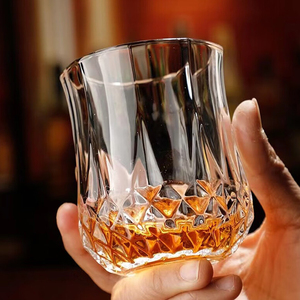 Verre à shot de <span class=keywords><strong>tequila</strong></span> mexicaine 1,8 oz, base lourde, pour espresso, fournitures de bar, verre à whisky à l'ancienne, verres décoratifs gravés en forme de diamant - Product Image 5